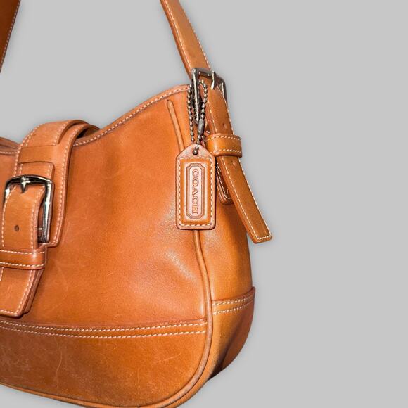 Vintage Coach Legacy Tan Leather Buckle Shoulder Bag - Picture 3 of 8